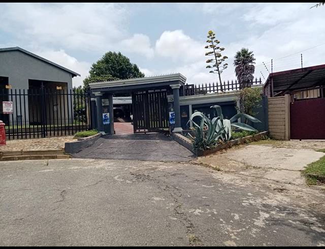 3 BEDROOM PROPERTY TO RENT IN MINDALORE